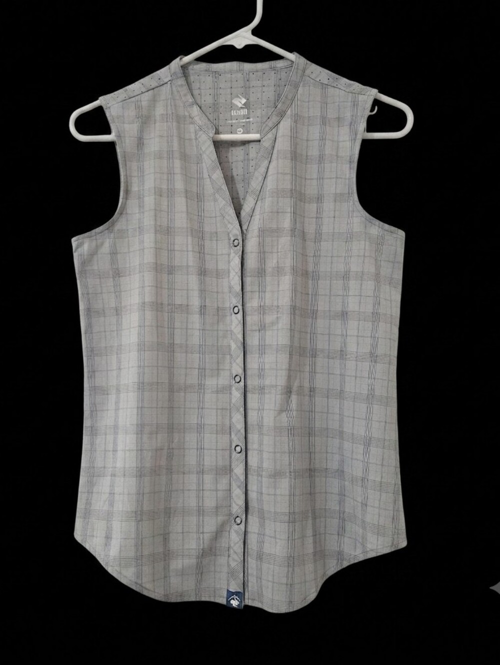 Rabbit High Country Sleeveless Performance Button Down